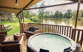Tente Lodge Jacuzzi Privatif En Pleine Nature